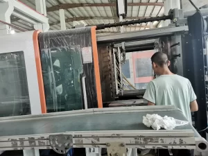 16.custom-plastic-injection-molding-for, Debug Molds